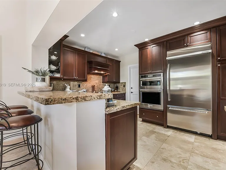 550 Jeronimo Dr — Photo 7