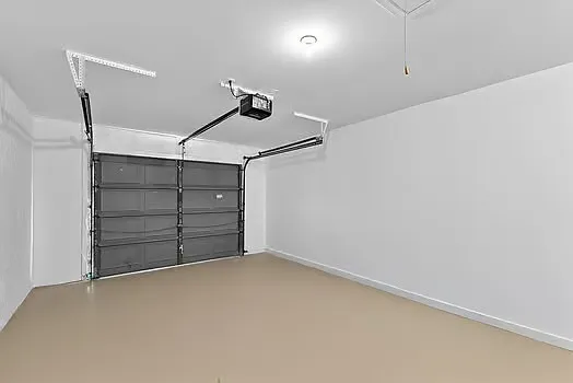 4836 Marine Dr — Photo 28