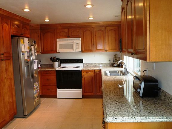 Granite counters in the kitchen