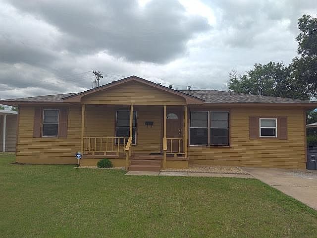 1st image of 16 NW 40th St