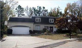 1st image of 7811 Woodland Dr