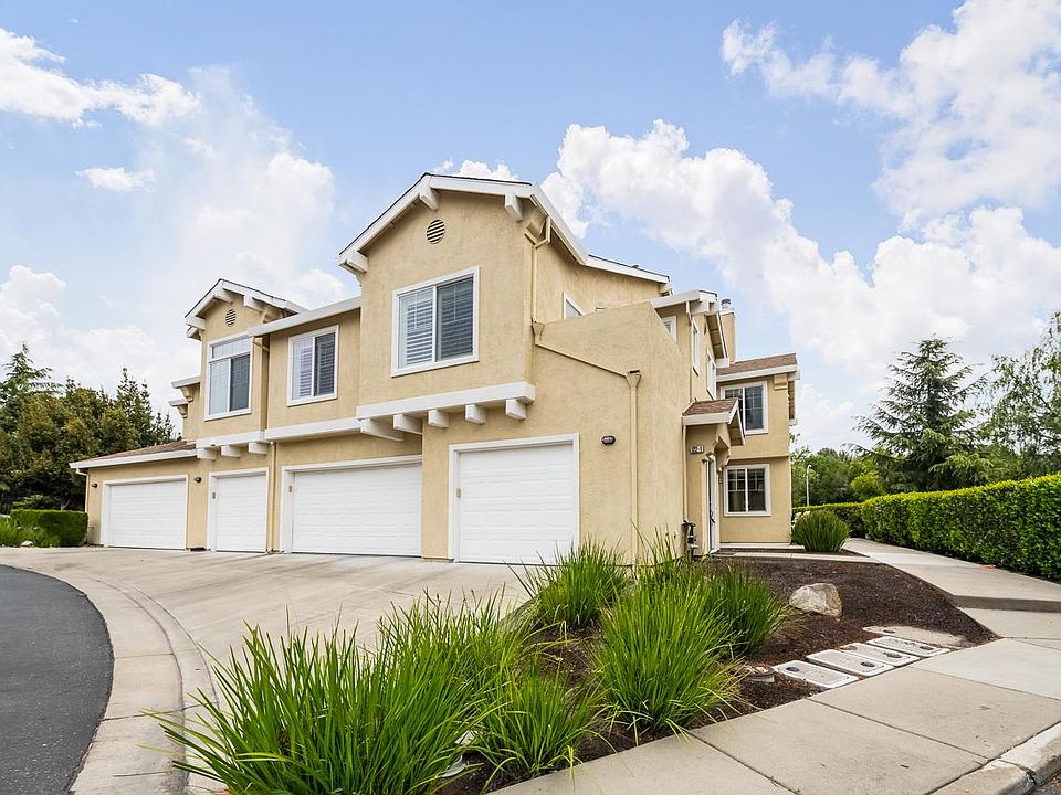 Single Story Above Garages