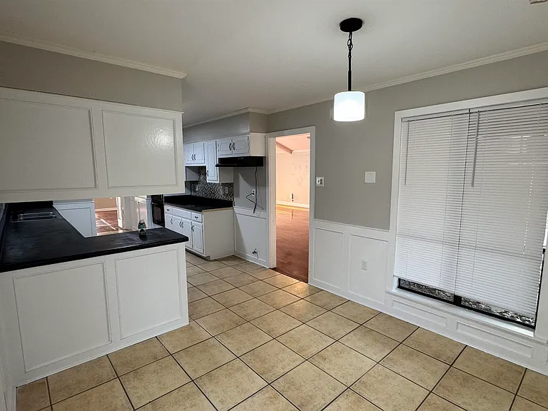 2302 Hawksmoor Pl — Photo 11