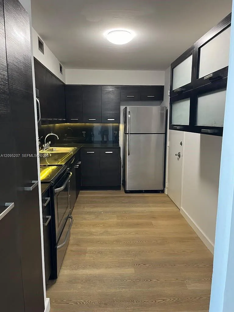Aquasol Condo — Photo 4