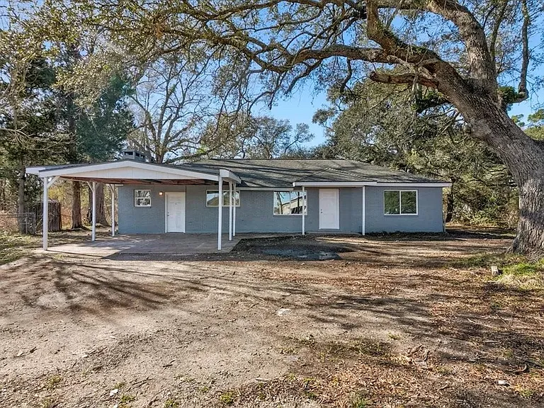 4 Childers Dr — Photo 1