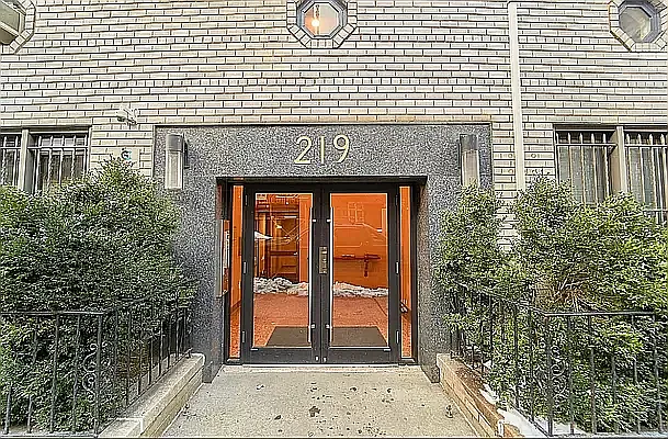 Rented by Living New York | media 6