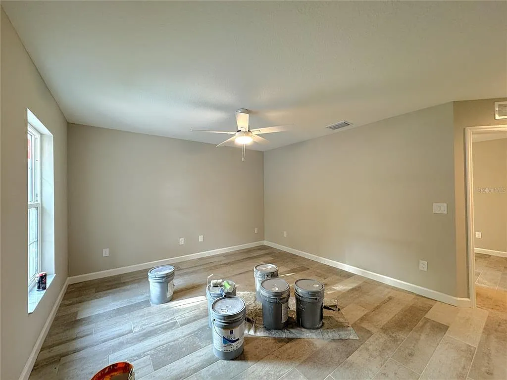 2 bed, 2.0 bath, 930 sqft, $1,500 — Photo 3