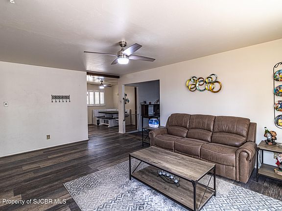 3rd image of 2513 Ridgecrest Dr