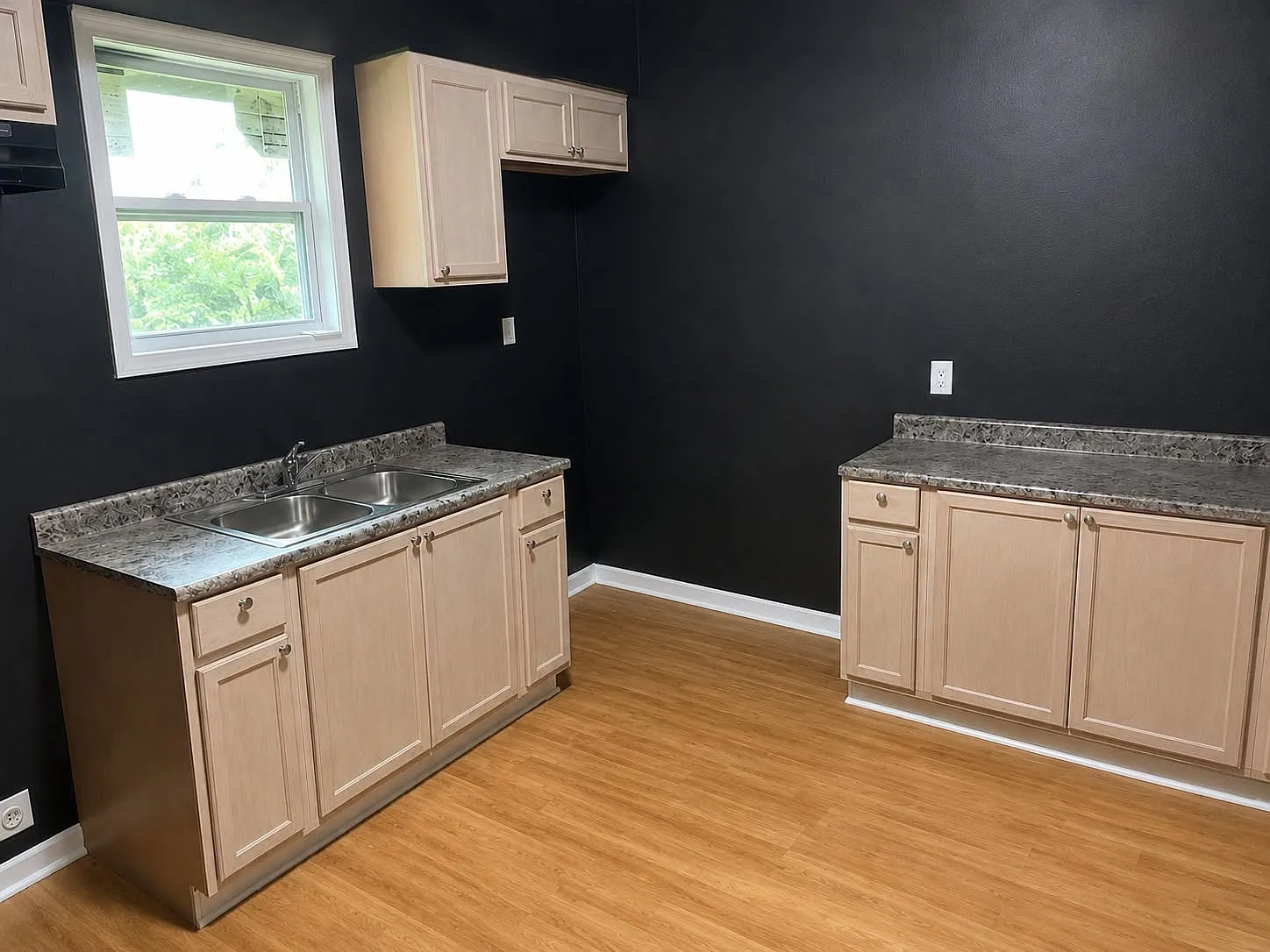 4 bed, $1,550 — Photo 3