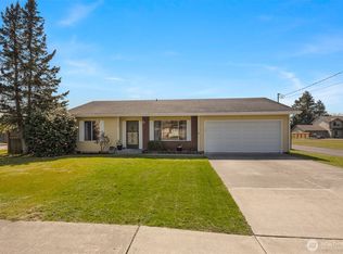 318 3rd Ave SE, Pacific, WA 98047