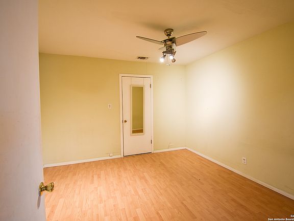 5th image of 154 FLAIR DR
