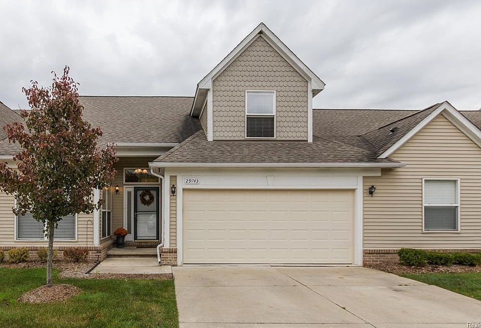 1st image of 29743 Monterey Cir #1