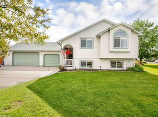 17321 N Colton St, Colbert, WA 99005