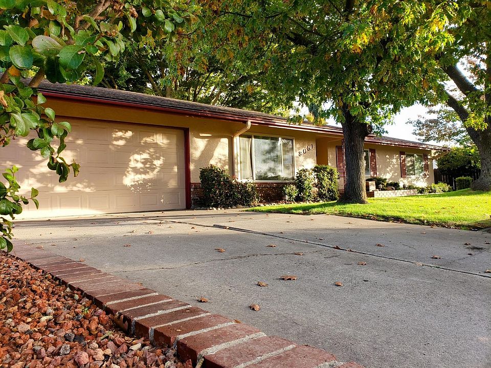 1st image of 9651 La Nuez Dr