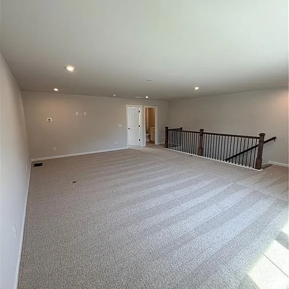 146 Willowfern Ln — Photo 32