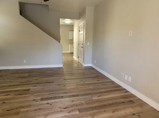 8180 Amy Springs St, Las Vegas, NV 89113
