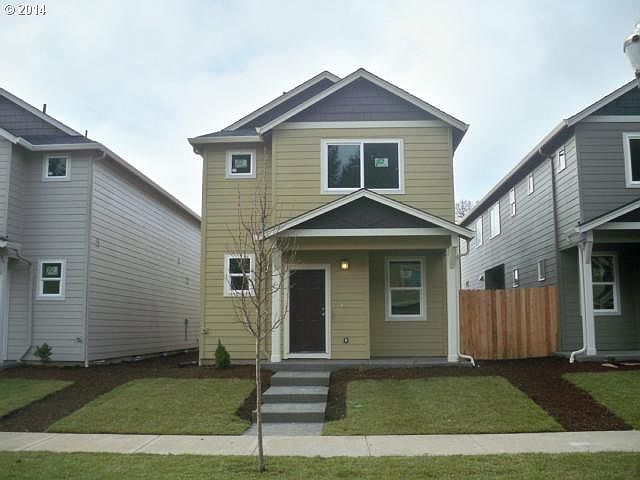1st image of 2702 NE 88th Pl