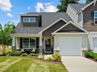 100 Crepe Myrtle Ln, Jamestown, NC 27282