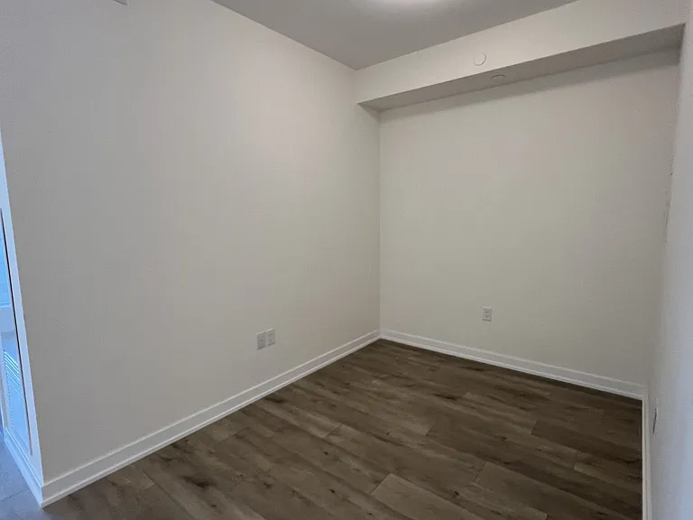 28 Freeland St #2305 — Photo 13