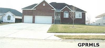 1st image of 2705 Bluff Point Cr Blvd