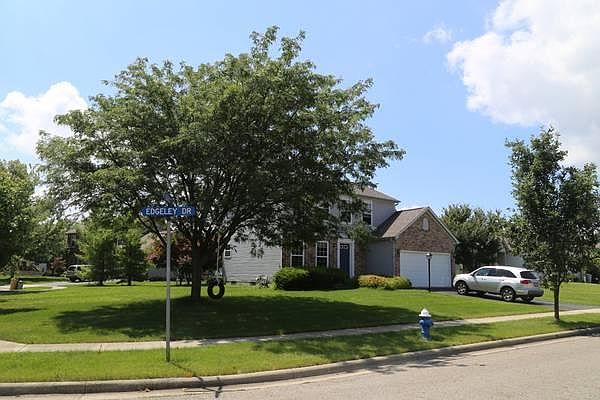 1st image of 5033 Edgeley Dr