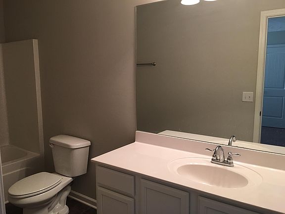 2nd image of 2217 Calydon Ct