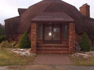 110 Frick Rd, Lakeville, MI 48367