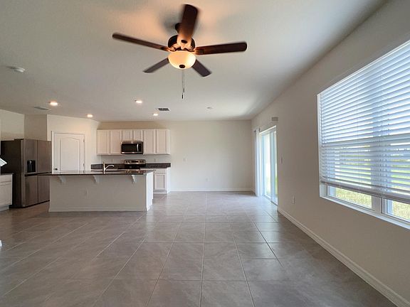 5th image of 1059 Brooklet Dr
