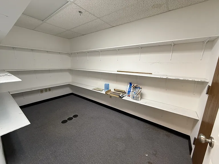 1230 Woodland Dr #115 — Photo 10