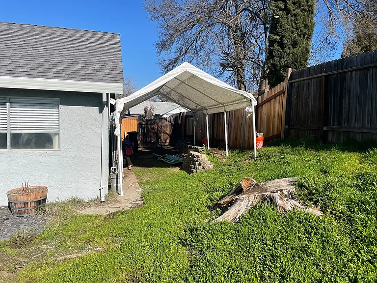 5411 Vichy Cir — Photo 21
