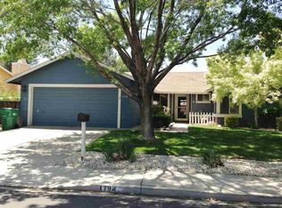 1794 Berkshire Dr, Sparks, NV