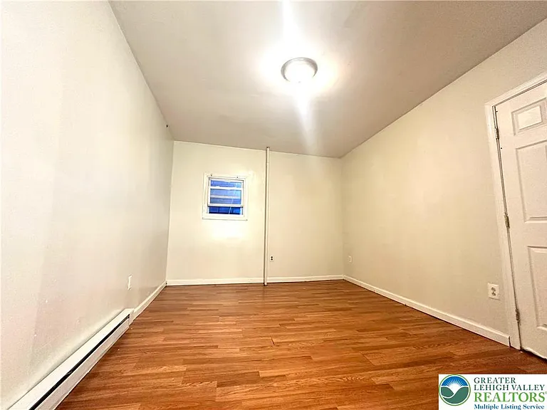 171-173 W Ridge St #3 — Photo 3