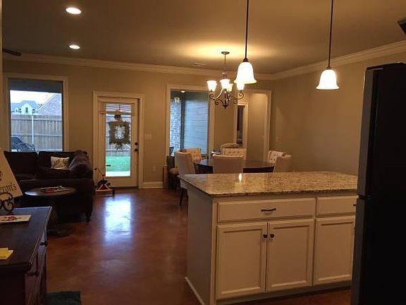 2nd image of 130 Sugar Creek Dr