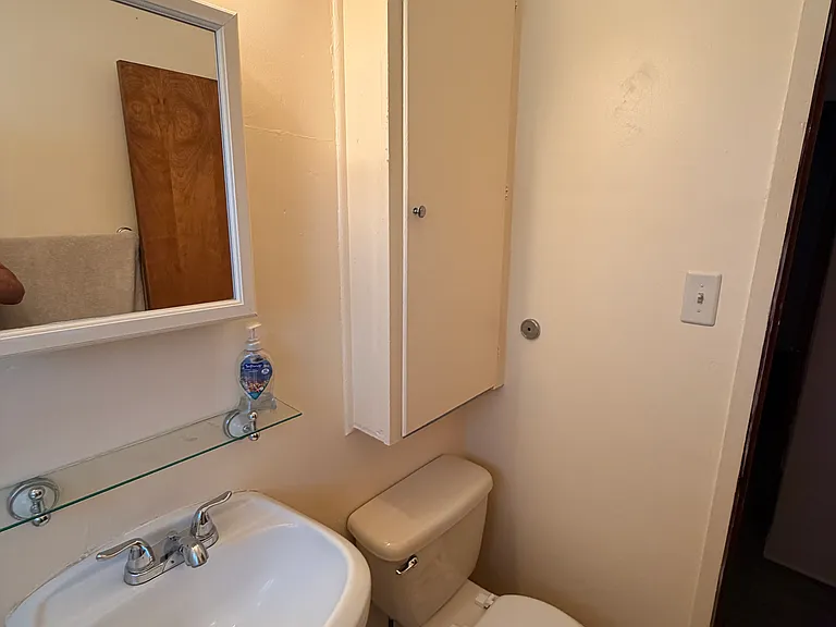 3007 Truman St NE — Photo 2