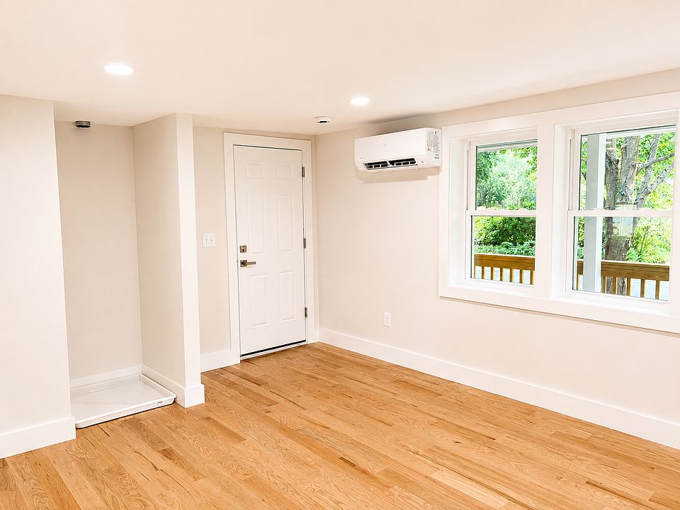 1st image of 10-12 H St #L