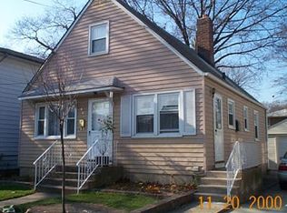 84 Liberty Blvd, Valley Stream, NY 11580