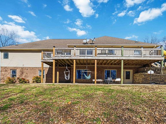 4th image of 80 Wild Cat Ln