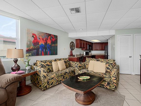 4th image of 4901 Laguna Blvd Unit 204