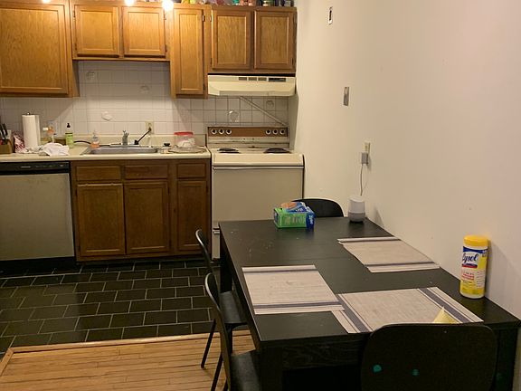 3rd image of 239 Kelton St #12AB