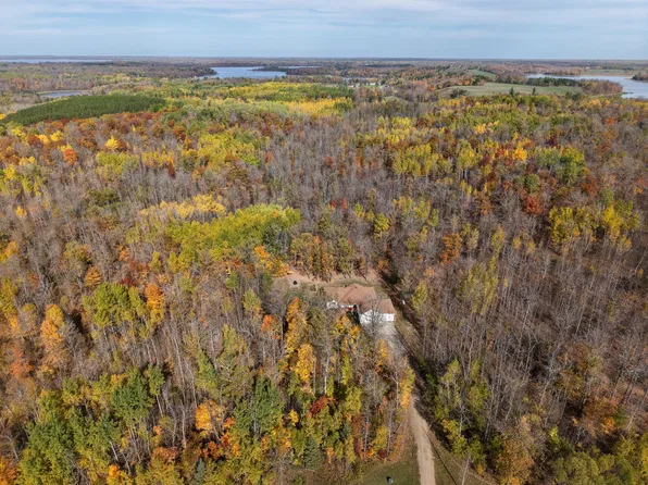 18400 Shorewood Ct NW, Bemidji, MN 56601