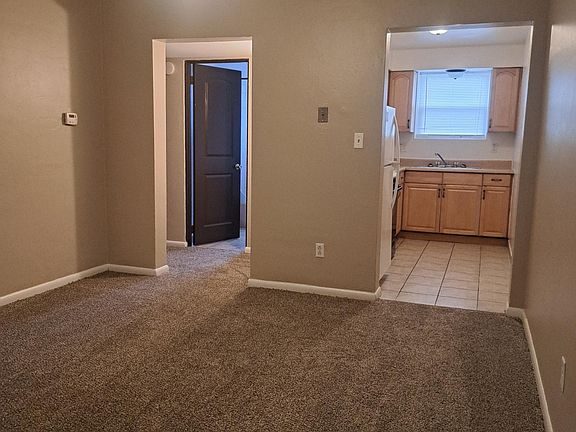4th image of 109 Pine Dr