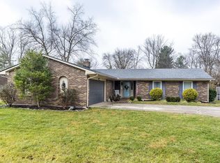605 Squires Rd, Lexington, KY 40515
