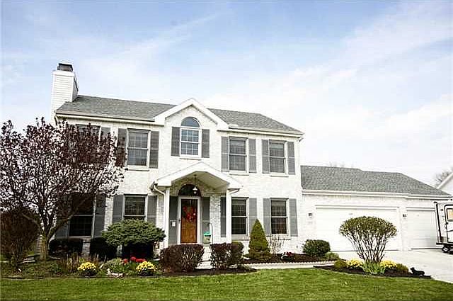 1st image of 335 Wolf Creek Ct