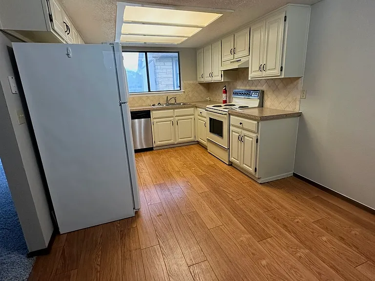 5201 Nowata Rd #202 — Photo 5