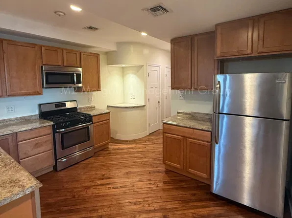 17 W Cayuga St APT 3A, Oswego, NY 13126