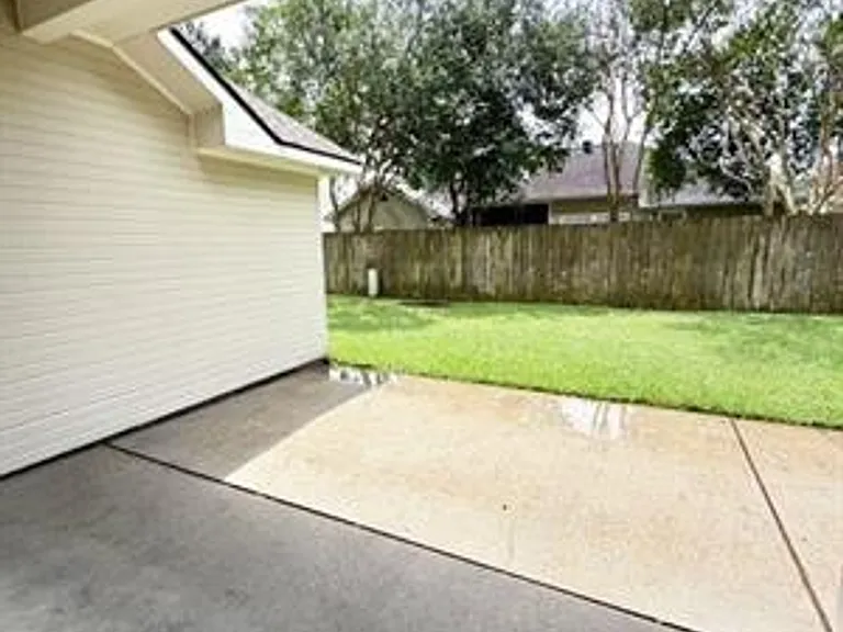 4126 Stumberg Ln — Photo 20