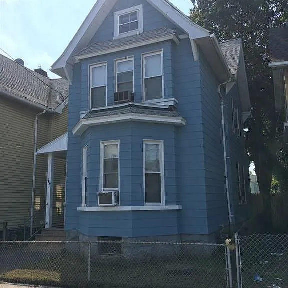 224 Lloyd St — Photo 14