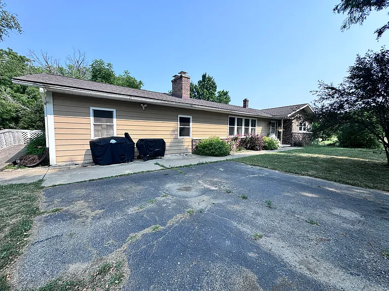 W10652 Shanks Rd — Photo 21