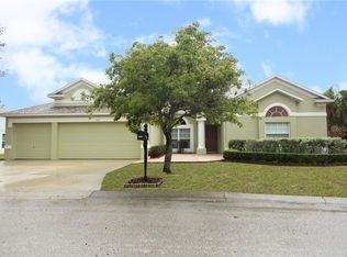 127 Blue Heron Ct, Davenport, FL 33837