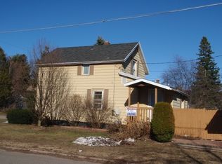 602 Bank St, Ishpeming, MI 49849
